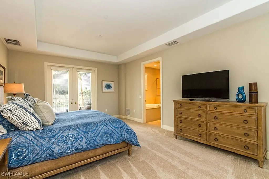 538 Avellino Isle Circle Naples FL 34119