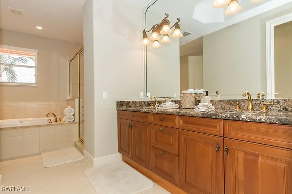 538 Avellino Isle Circle Naples FL 34119
