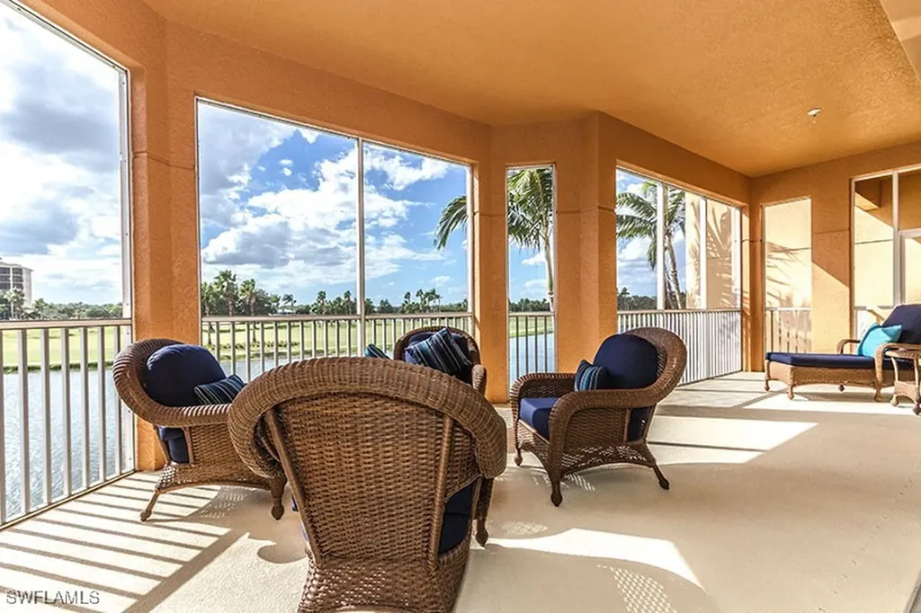 538 Avellino Isle Circle Naples FL 34119
