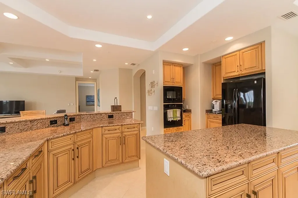 538 Avellino Isle Circle Naples FL 34119