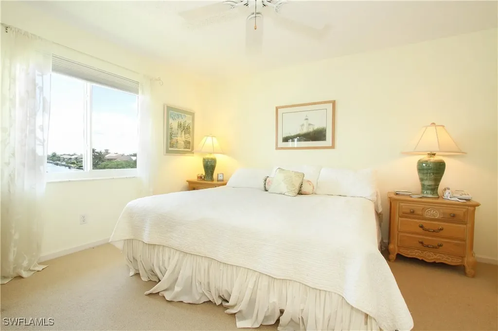 10686 Gulf Shore Drive Naples FL 34108