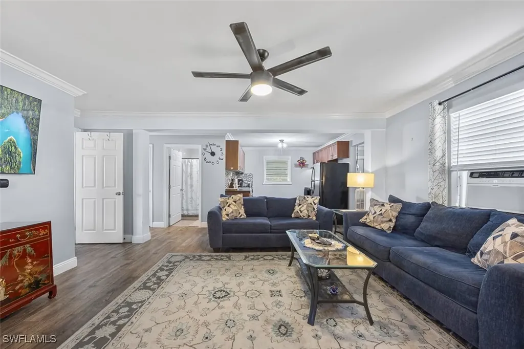 3916 Woodside Avenue Fort Myers FL 33916