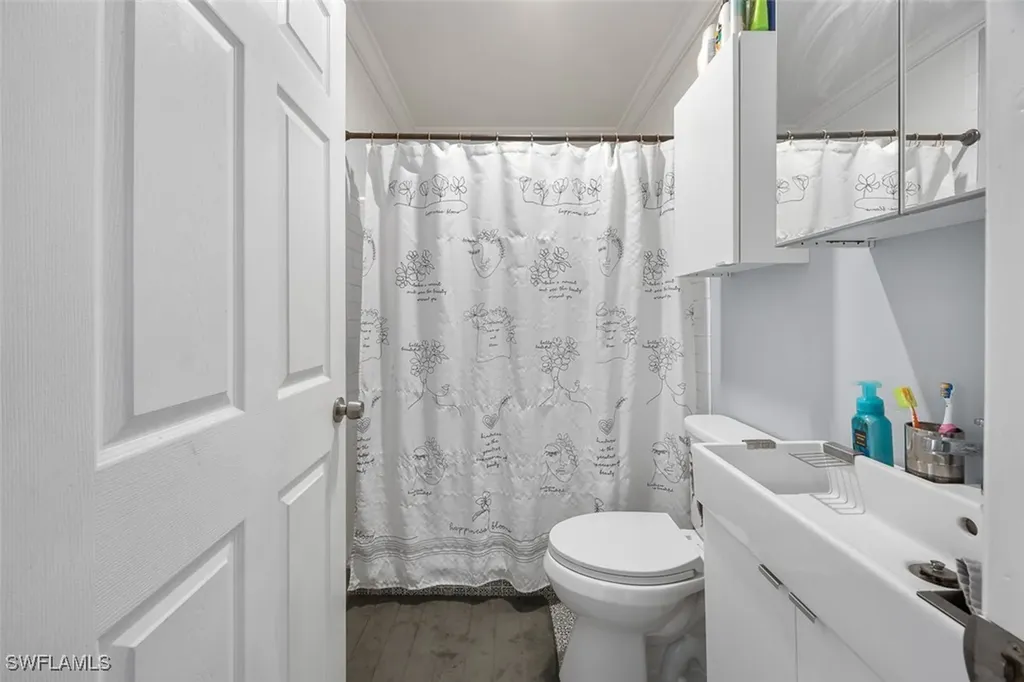 3916 Woodside Avenue Fort Myers FL 33916