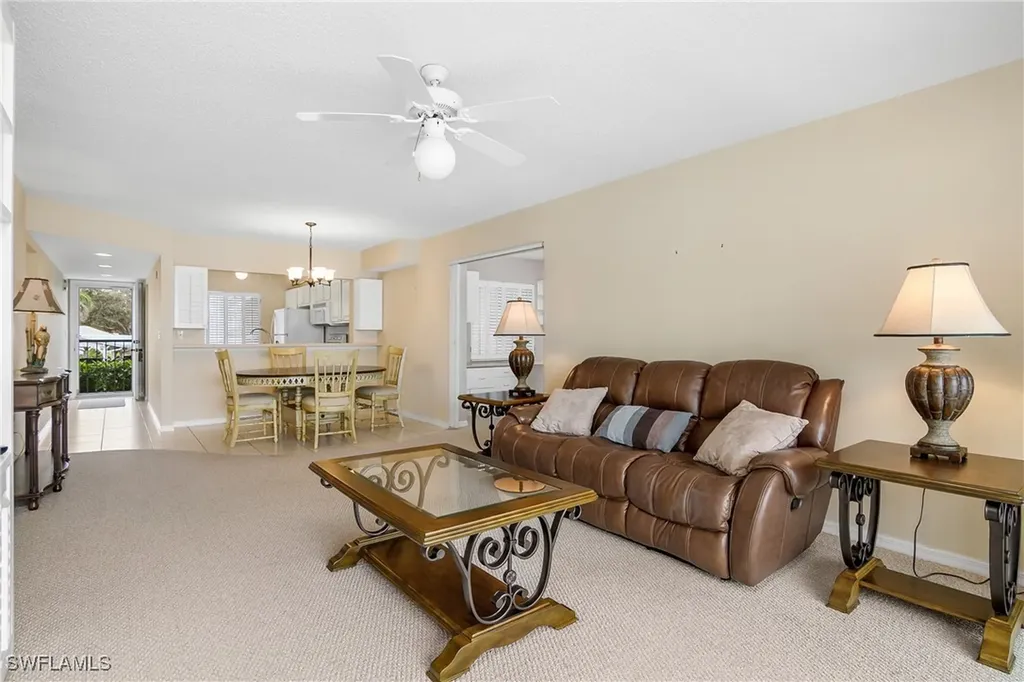 10682 Gulf Shore Drive Naples FL 34108