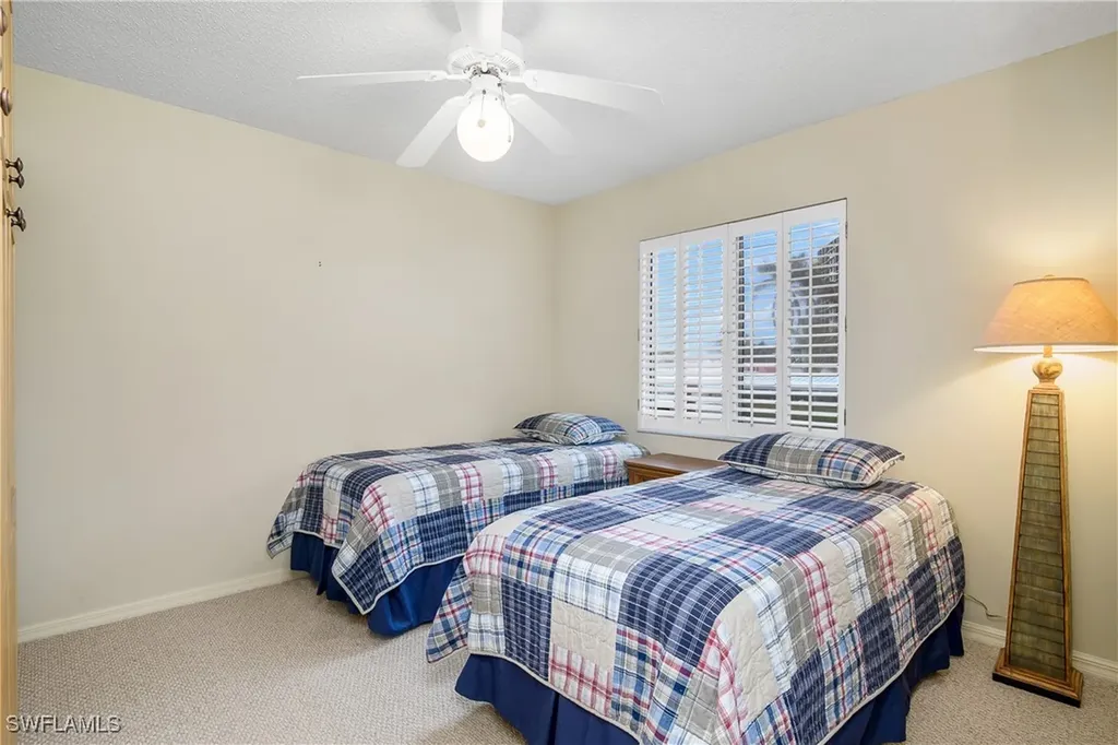 10682 Gulf Shore Drive Naples FL 34108