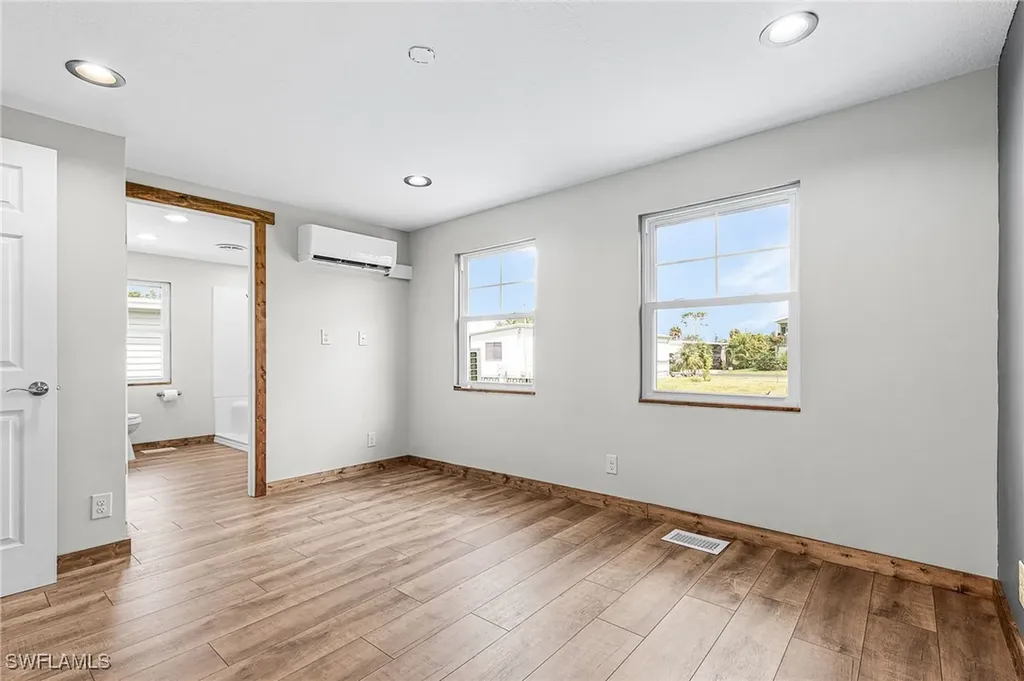 161 W Hampton Drive Fort Myers FL 33908