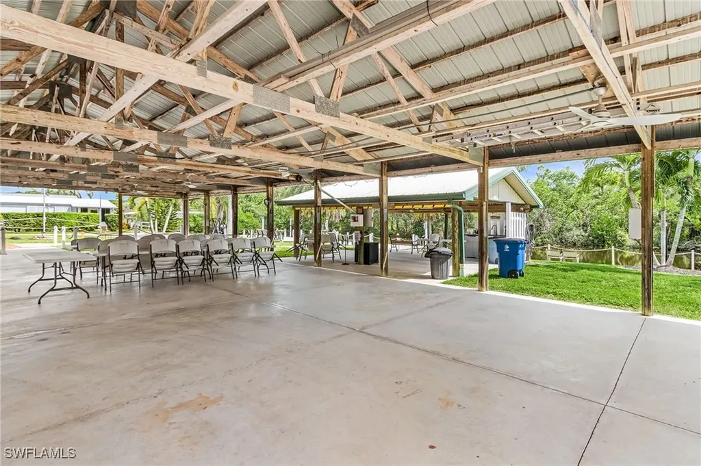 161 W Hampton Drive Fort Myers FL 33908
