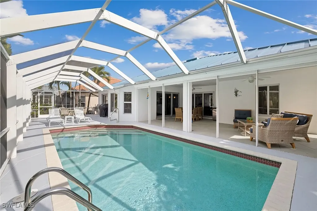 690 Amber Drive Marco Island FL 34145