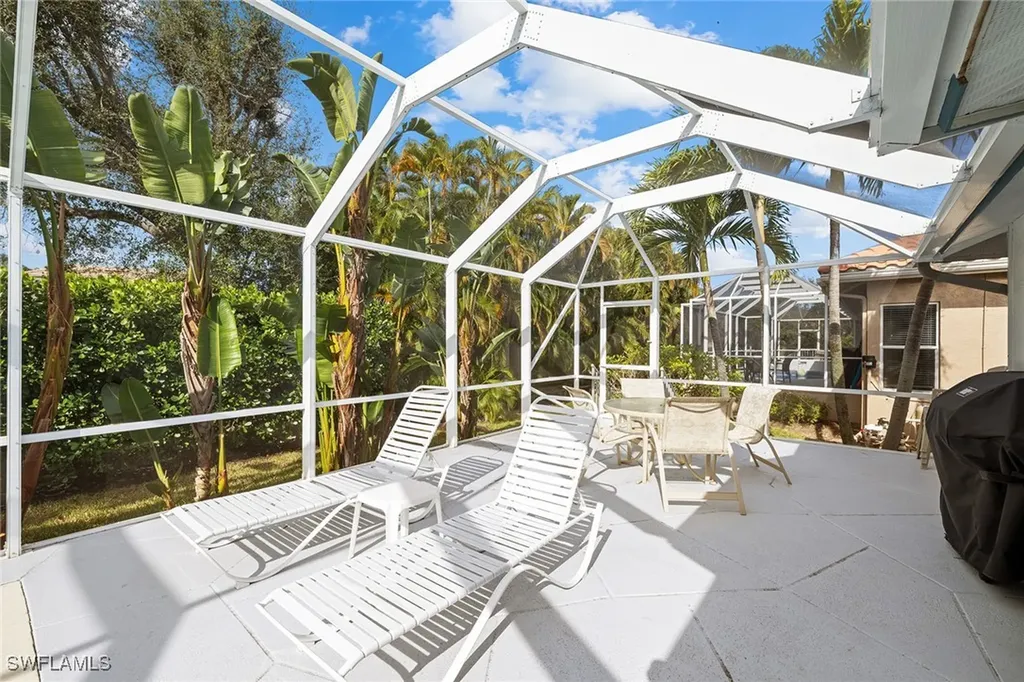 690 Amber Drive Marco Island FL 34145