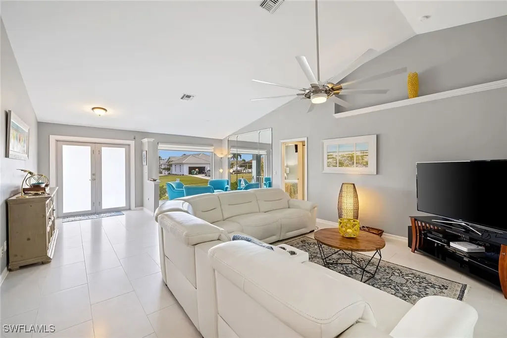 690 Amber Drive Marco Island FL 34145