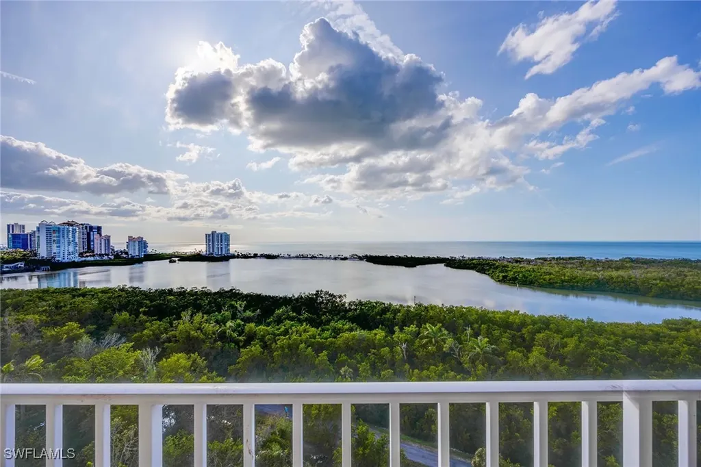 5550 Heron Point Drive Naples FL 34108
