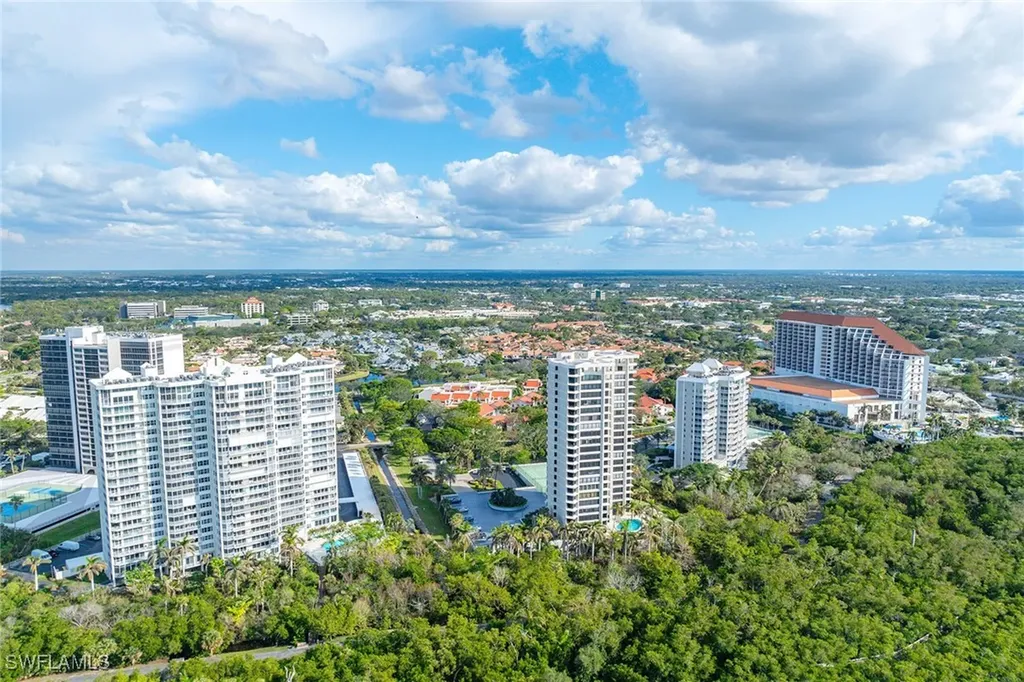 5550 Heron Point Drive Naples FL 34108