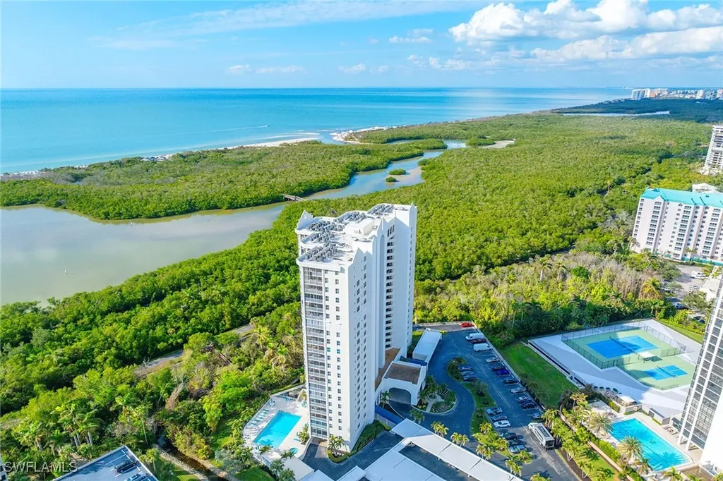 5550 Heron Point Drive Naples FL 34108