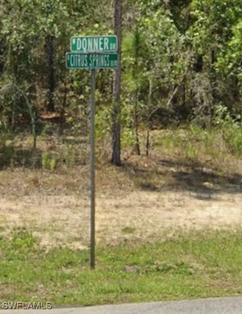 1511 W Donner Drive Citrus Springs FL 34434