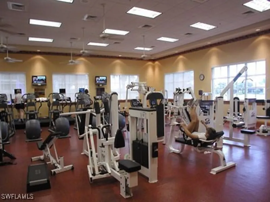 2312 Island Cove Circle Naples FL 34109