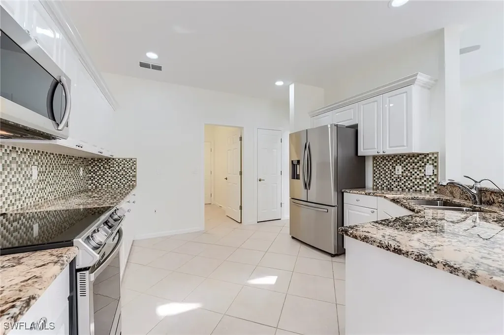 9279 Oak Strand Drive Estero FL 34135