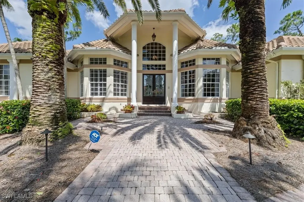 4189 Brynwood Drive Naples FL 34119