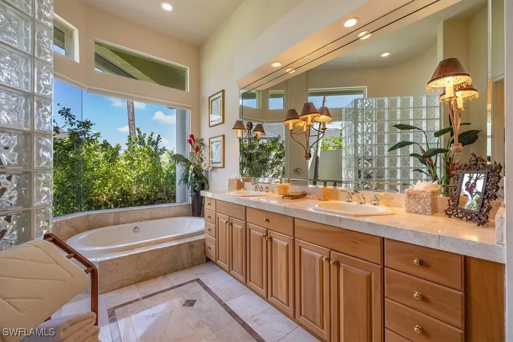 4189 Brynwood Drive Naples FL 34119