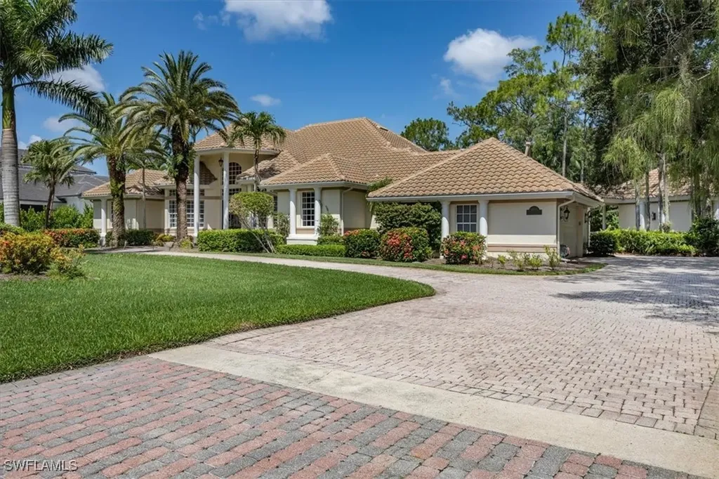 4189 Brynwood Drive Naples FL 34119