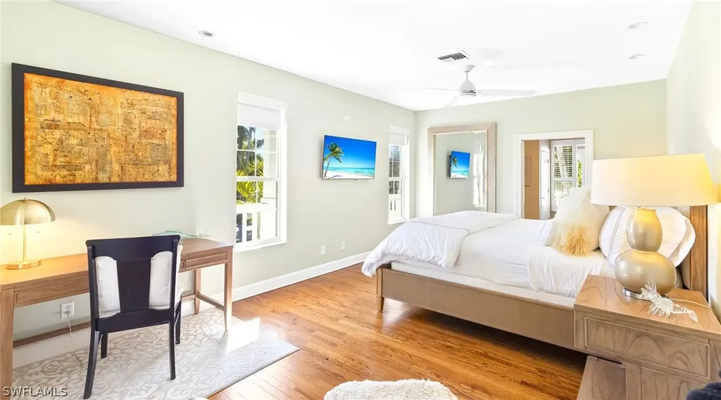 877 7th Street S Naples FL 34102