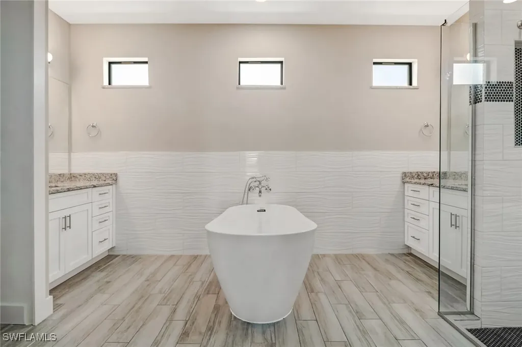 10621 Landau Lane Bonita Springs FL 34135