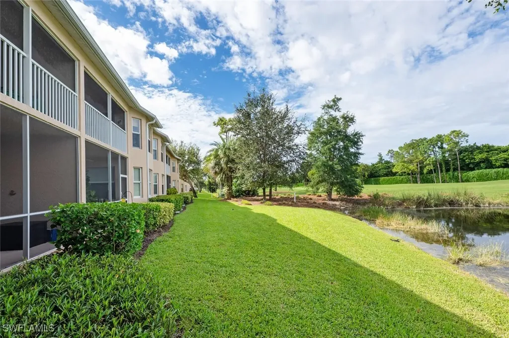 2895 Cypress Trace Circle Naples FL 34119