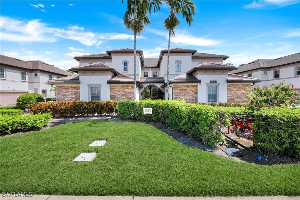 9520 Ironstone Terrace Naples FL 34120