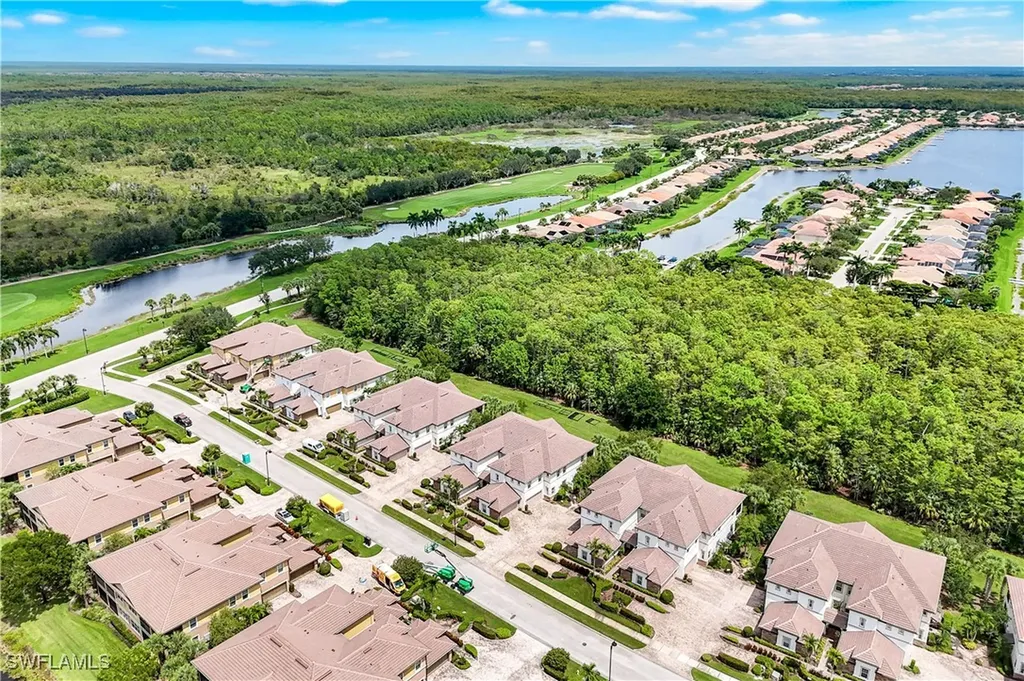 9520 Ironstone Terrace Naples FL 34120