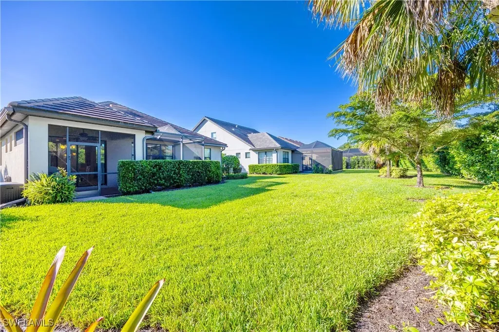 7248 Live Oak Drive Naples FL 34114