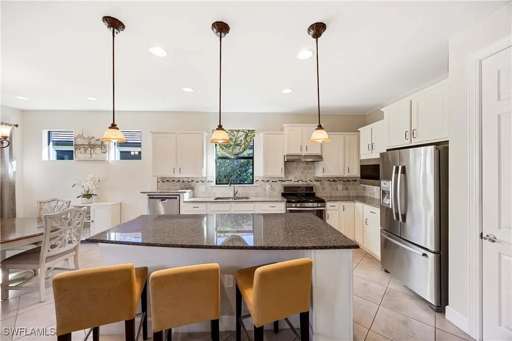 7248 Live Oak Drive Naples FL 34114
