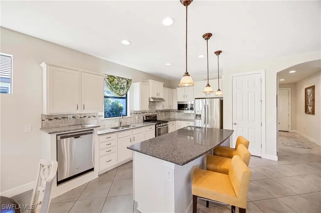 7248 Live Oak Drive Naples FL 34114