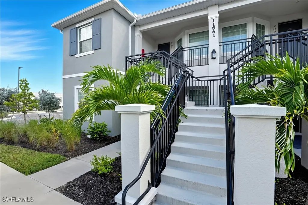 11861 Venetian Lagoon Drive Fort Myers FL 33913
