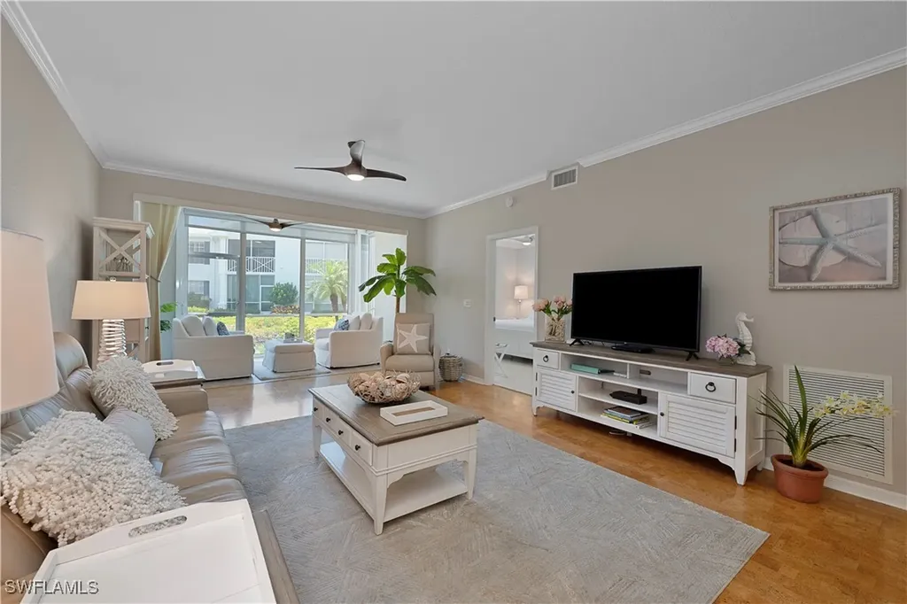 7058 Barrington Circle Naples FL 34108