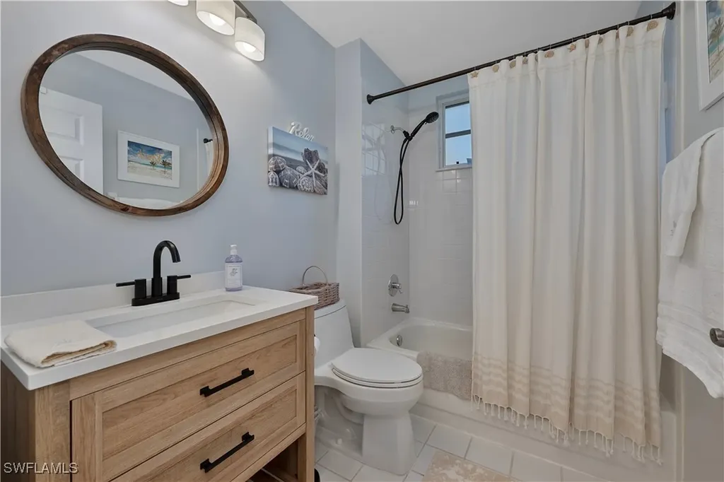 7058 Barrington Circle Naples FL 34108