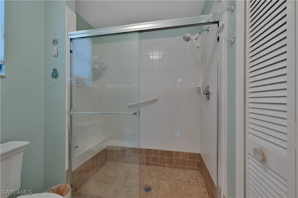 7058 Barrington Circle Naples FL 34108