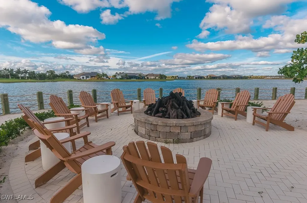 14670 Catamaran Place Naples FL 34114