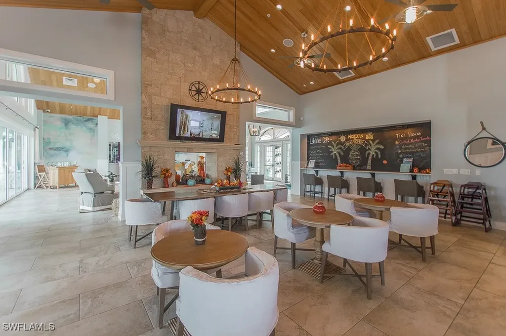 14670 Catamaran Place Naples FL 34114