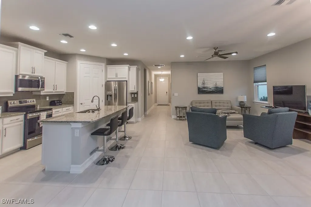 14670 Catamaran Place Naples FL 34114