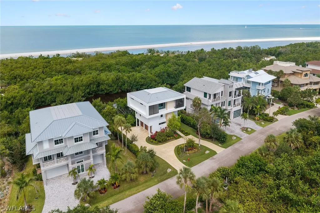 706 Waterside Drive Marco Island FL 34145