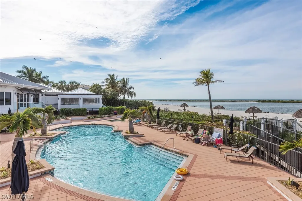 706 Waterside Drive Marco Island FL 34145