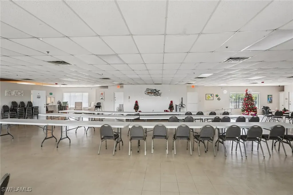 53 Grosbeak Lane Naples FL 34114