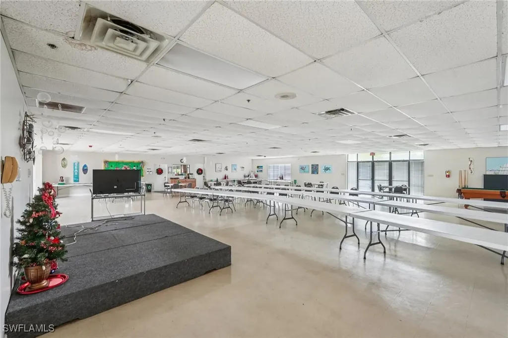 53 Grosbeak Lane Naples FL 34114