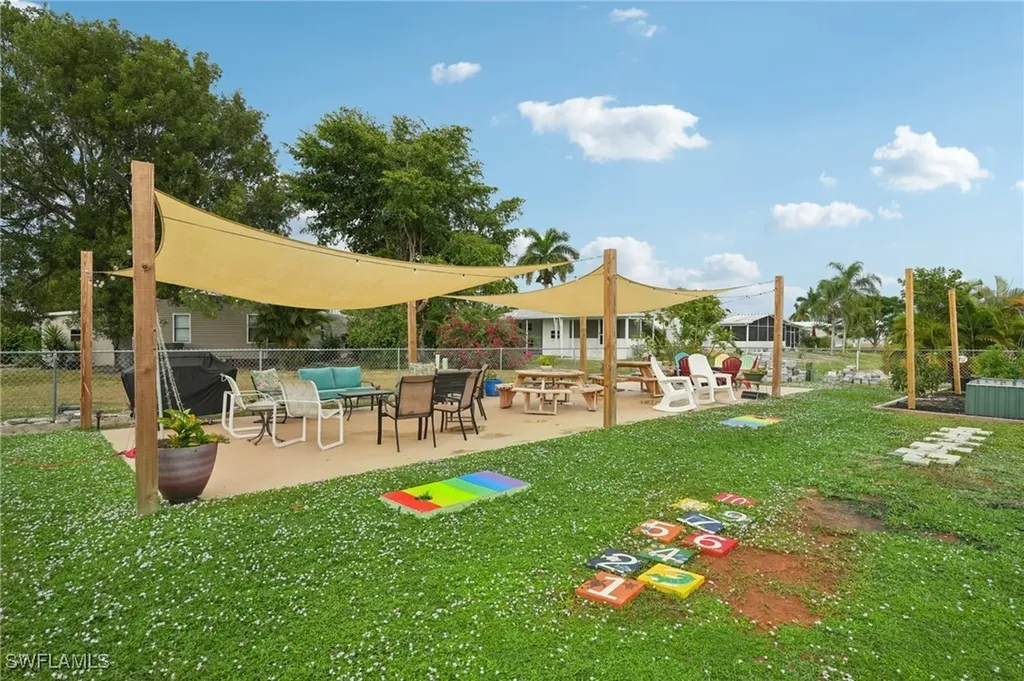 53 Grosbeak Lane Naples FL 34114