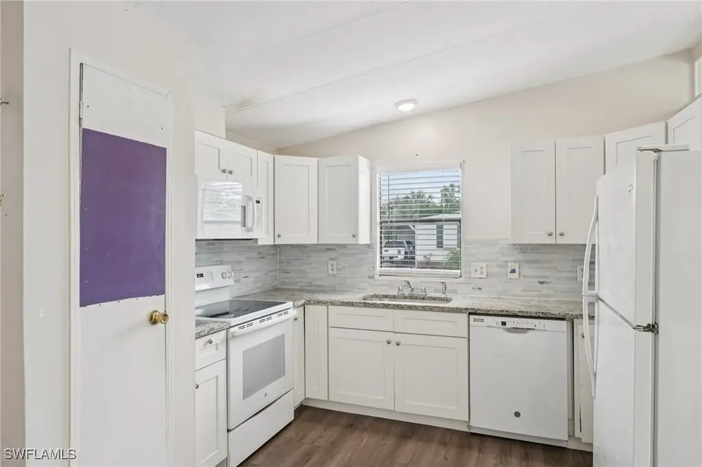 53 Grosbeak Lane Naples FL 34114