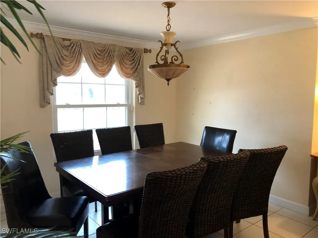 550 Forest Hills Boulevard Naples FL 34113
