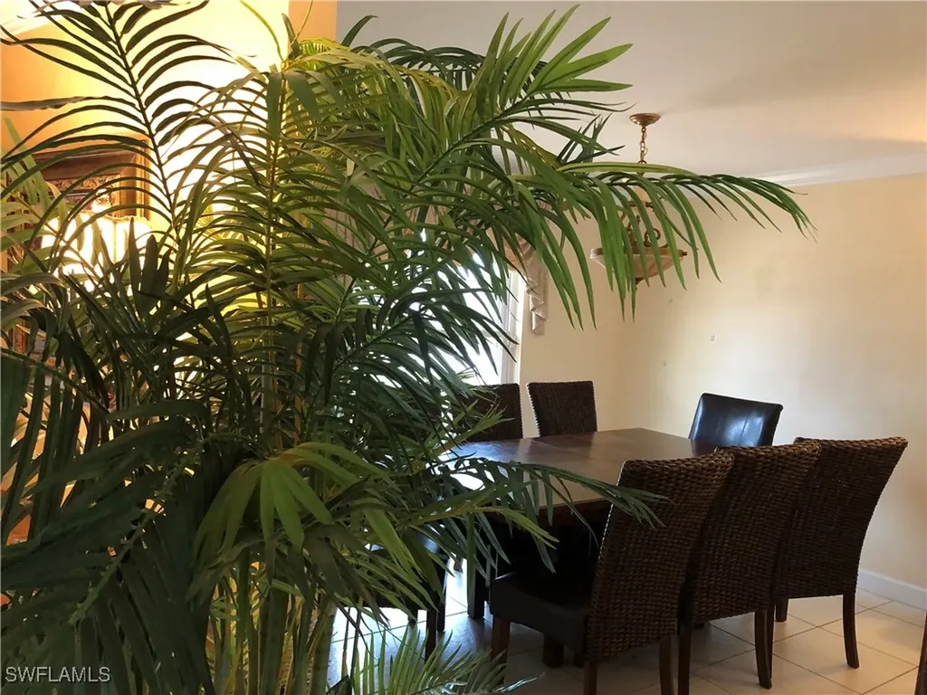 550 Forest Hills Boulevard Naples FL 34113