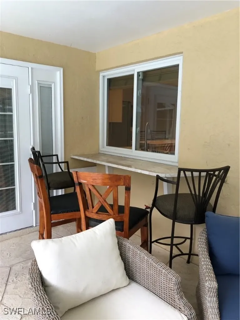 550 Forest Hills Boulevard Naples FL 34113