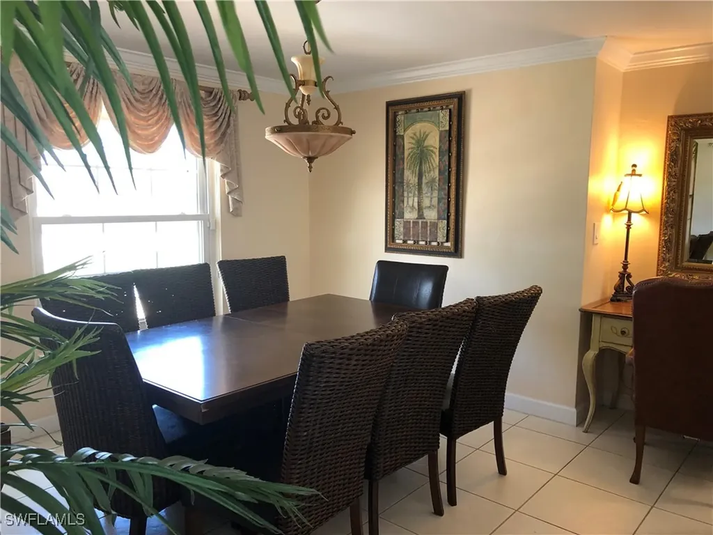 550 Forest Hills Boulevard Naples FL 34113