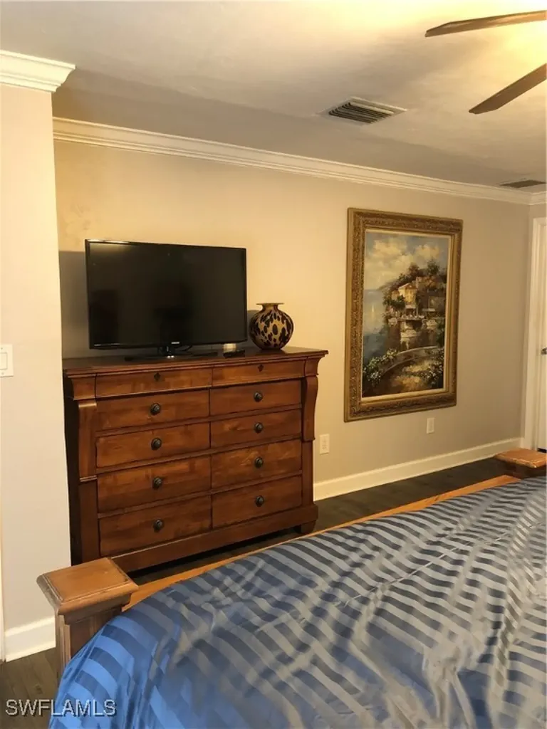 550 Forest Hills Boulevard Naples FL 34113