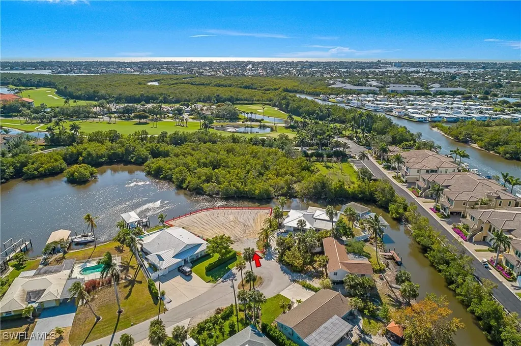 3164 Lakeview Drive Naples FL 34112